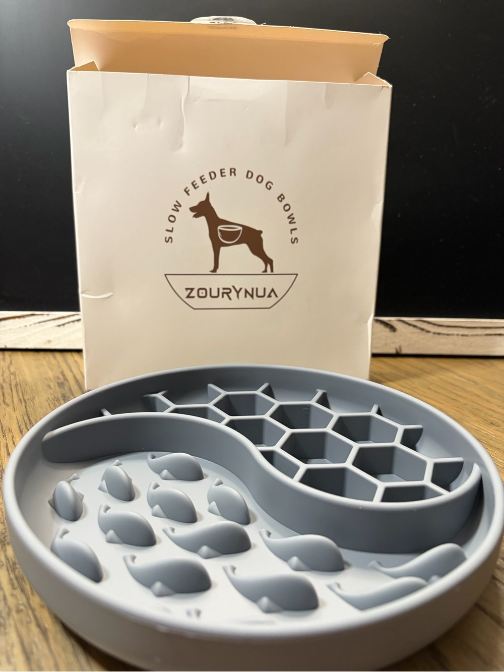 Gray Slow Feeder Dog Bowl - Interactive Silicone Slow-Feed Dish -NEW